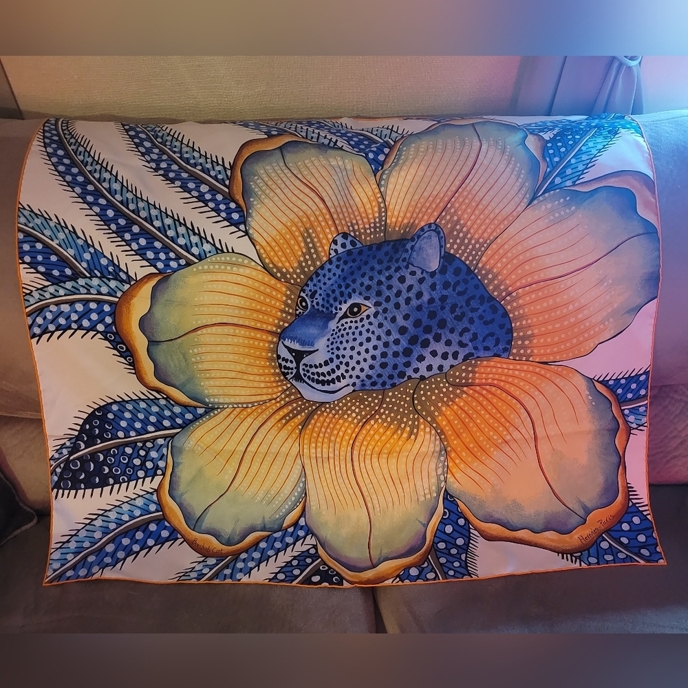 Hermes Large Baobab Cat Silk Scarf~ Immaculate, Includes Full Packaging 🏵🐆